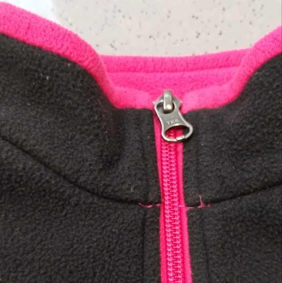 The North Face 1/4 Zip Fleece Pull Over sweater Girls L Black & Pink Lightweight - Picture 5 of 13
